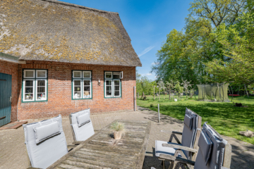 Charmantes Fachwerkjuwel mit idyllischem Garten und Weitblick! - Terrasse