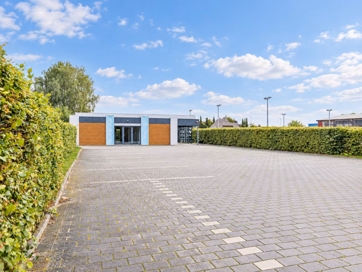 Büro-/Eventfläche