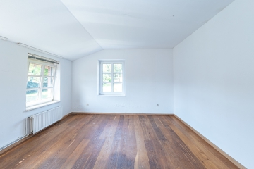 Pferdehaltung möglich! Süßes Reetdachhaus sucht neuen Eigentümer. - Schlafzimmer