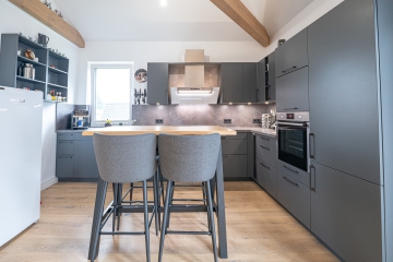 Hochwertige Haushälfte mit Gartenanteil und Dachterrasse!, 27404 Zeven / Bademühlen, Erdgeschosswohnung