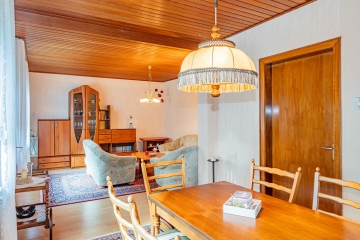 Wohnzimmer EG - Großzügiges Einfamilienhaus im Grünen – ideal für Familie, Tiere & Hobbys