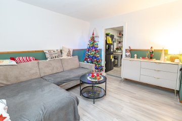 Wohnzimmer - Wohnkomfort und Gartenidylle – Ihr neues Zuhause wartet