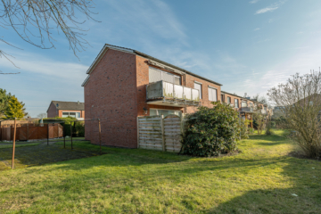 Vermietete 4-Zimmer Erdgeschosswohnung in gepflegtem Mehrfamilienhaus. Mit Terrasse und Garage! - Ansicht Haus