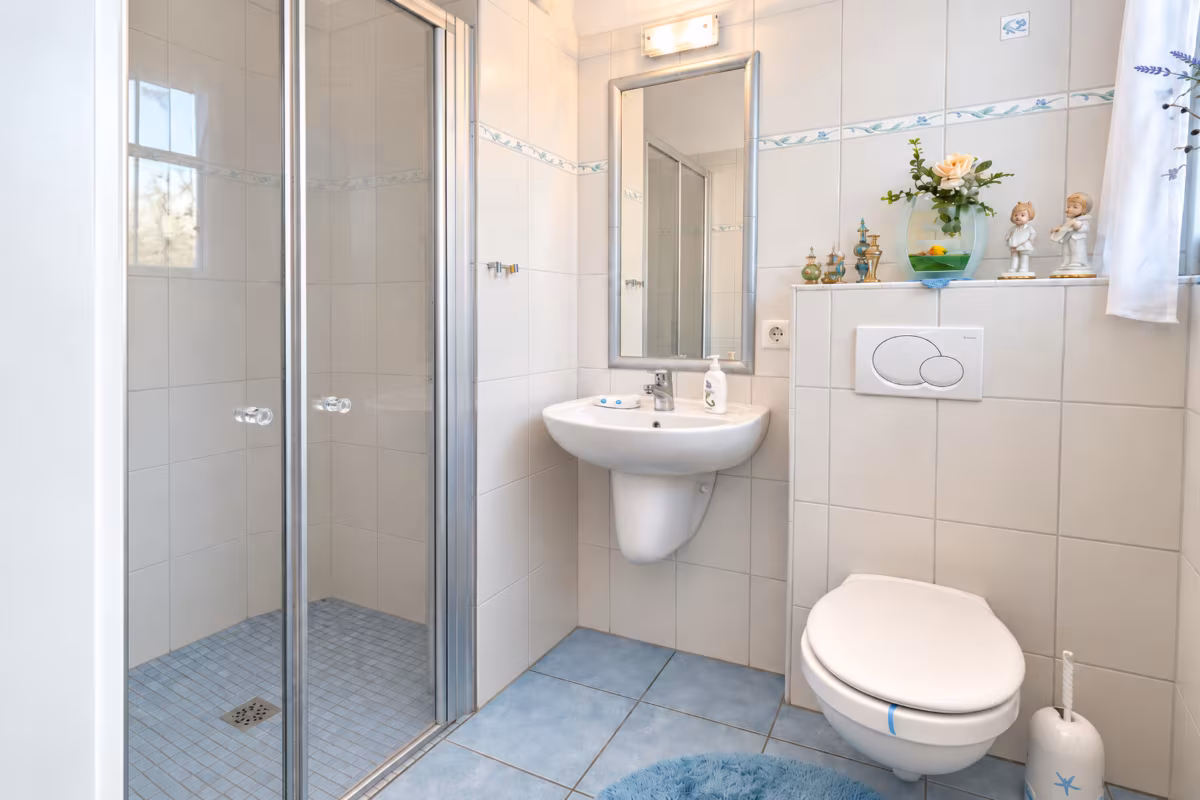 Badezimmer EG
