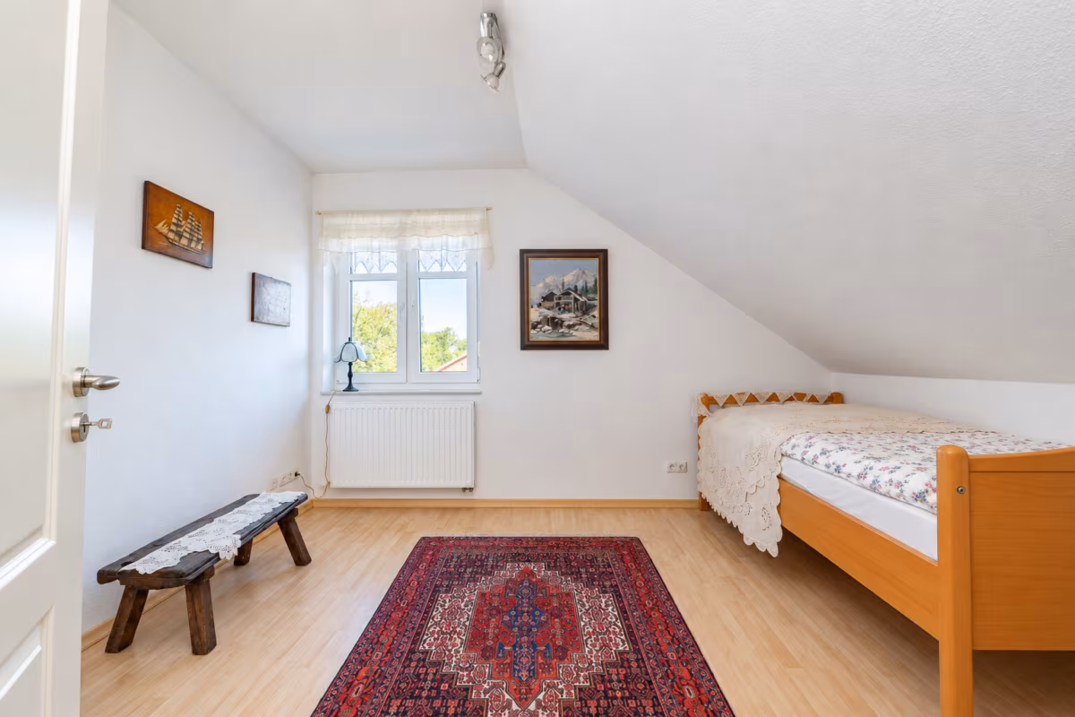 Schlafzimmer 3 DG