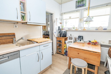 Zweifamilienhaus mit großem Garten in Jever – ideal für Familien oder Kapitalanleger - Küche EG