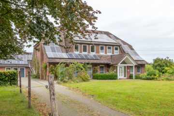 Modernisiertes Mehrfamilienhaus mit 4 Wohneinheiten. Ladestation, PV-Anlage und vieles mehr! - Außenansicht