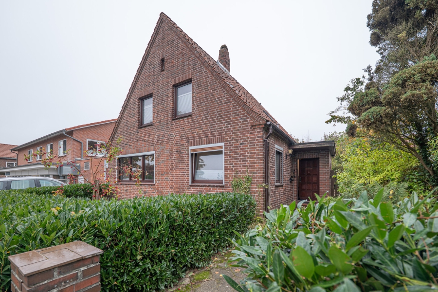 Außenansicht - Platz für die ganze Familie! Einfamilienhaus in Horstseenähe.