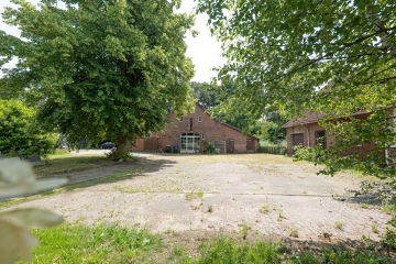 Idyllisches Landleben am See – Resthof mit Nebengebäuden und Weidefläche!, 27432 Bremervörde, Resthof