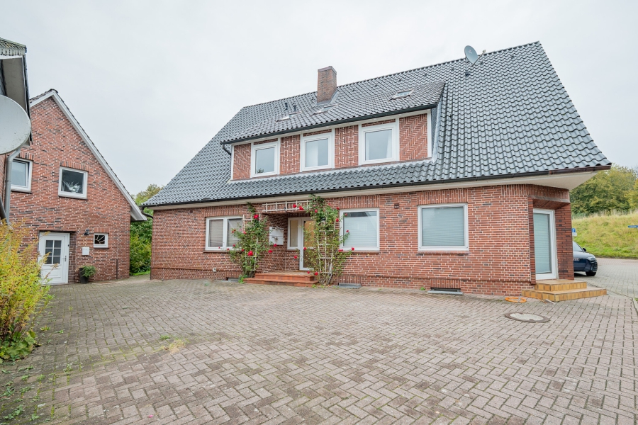 Außenansicht - Wohlfühlwohnung in Dornbusch – 3 Zimmer zum Entspannen und Ankommen