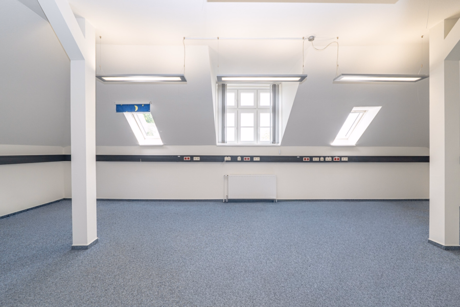3. OG Altbau Büro 4