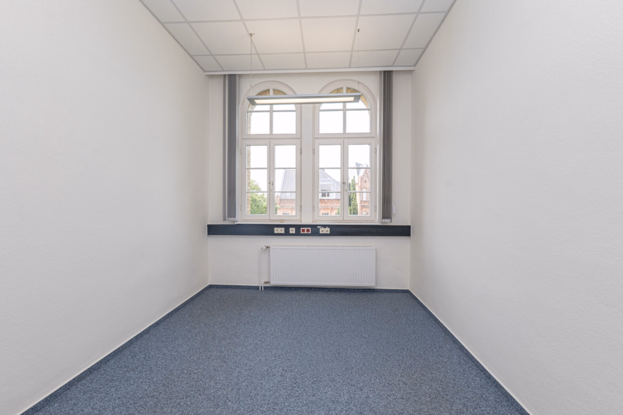 2. OG Altbau Büro 3