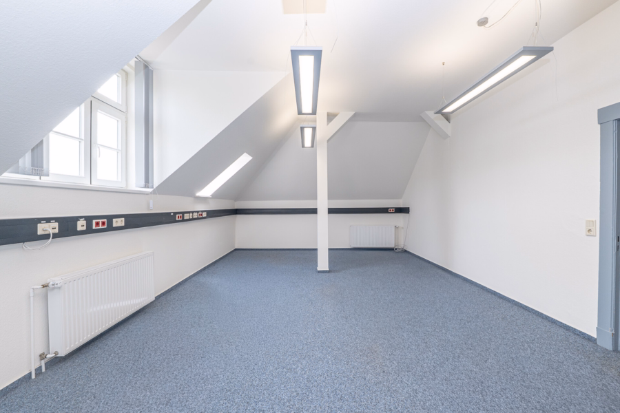 3. OG Altbau Büro 4