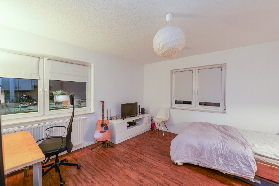 Zimmer - Solide Kapitalanlage im 1. Obergeschoss (Nr.11) zu verkaufen! Stellplatz inklusive.