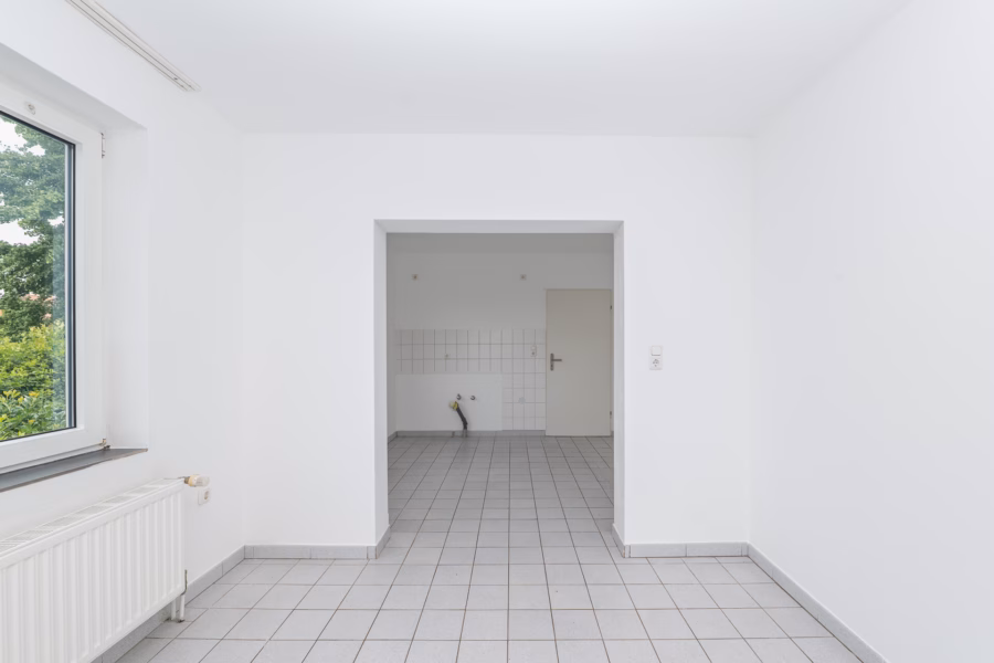 Esszimmer mit durchgang zur Küche