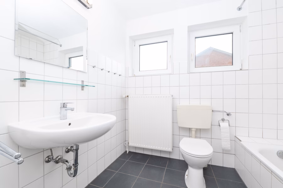 Badezimmer EG