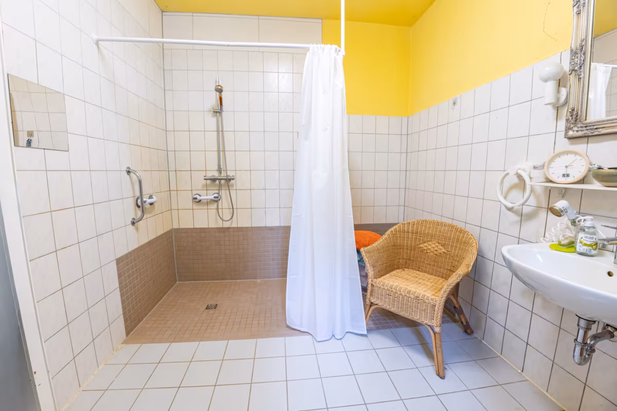 Badezimmer EG