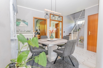 Gepflegtes Endreihenhaus mit Südterrasse in familienfreundlicher Lage, 21684 Stade, Reihenendhaus