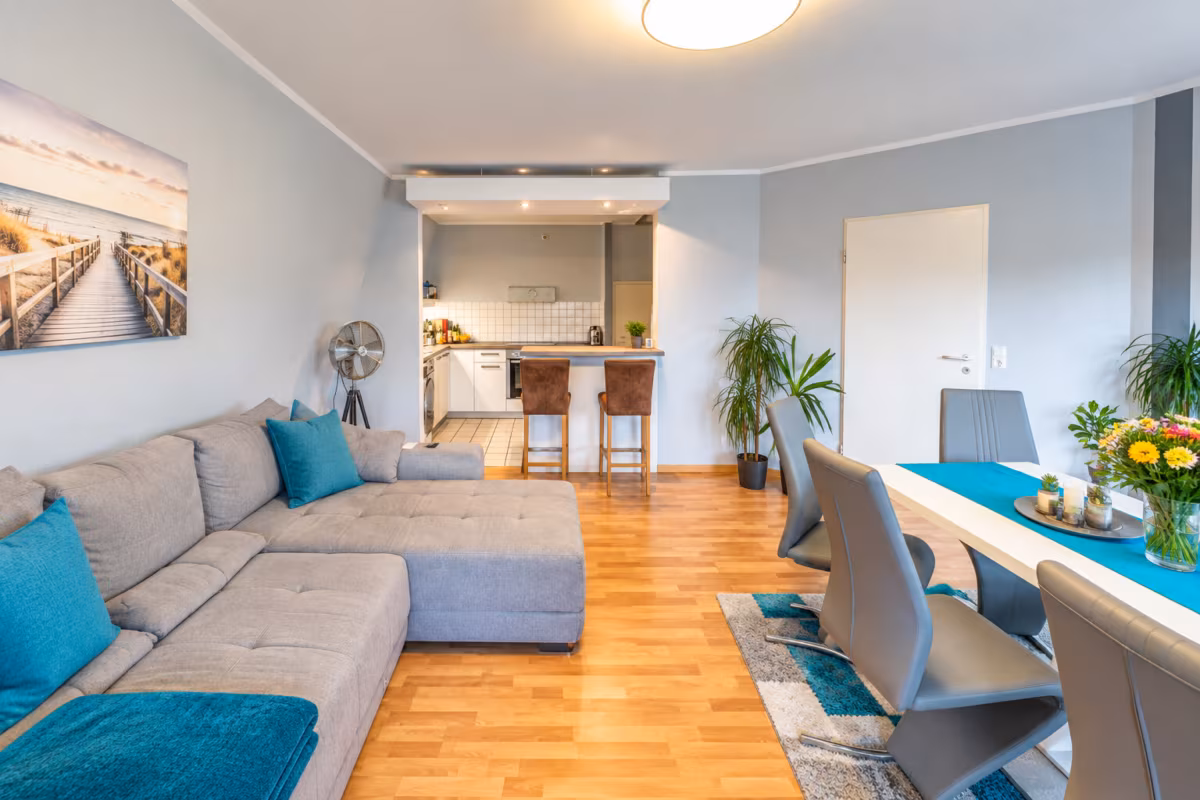 Wohnzimmer Whg. DG Links