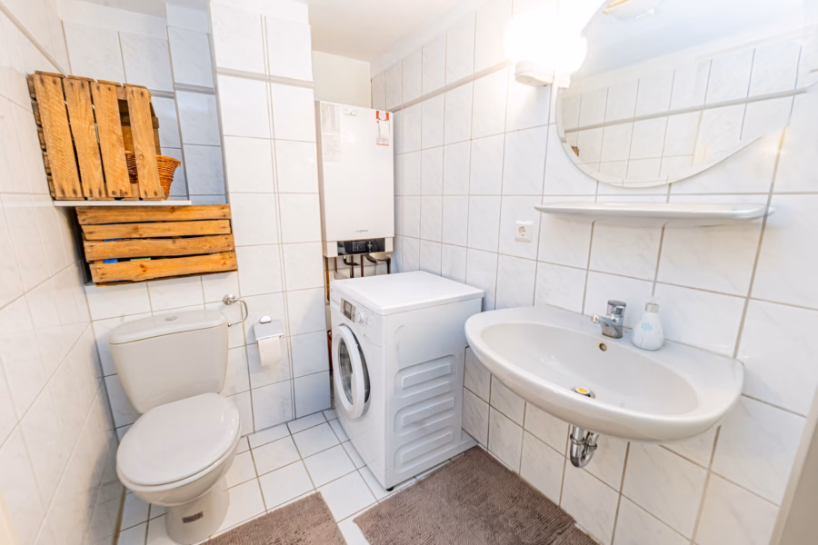 Dachgeschosswohnung - Badezimmer