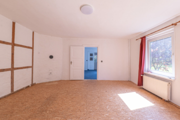 Verträumtes Handwerkerobjekt auf großem Grundstück – für Kreative mit Vision! - Zimmer Erdgeschoss