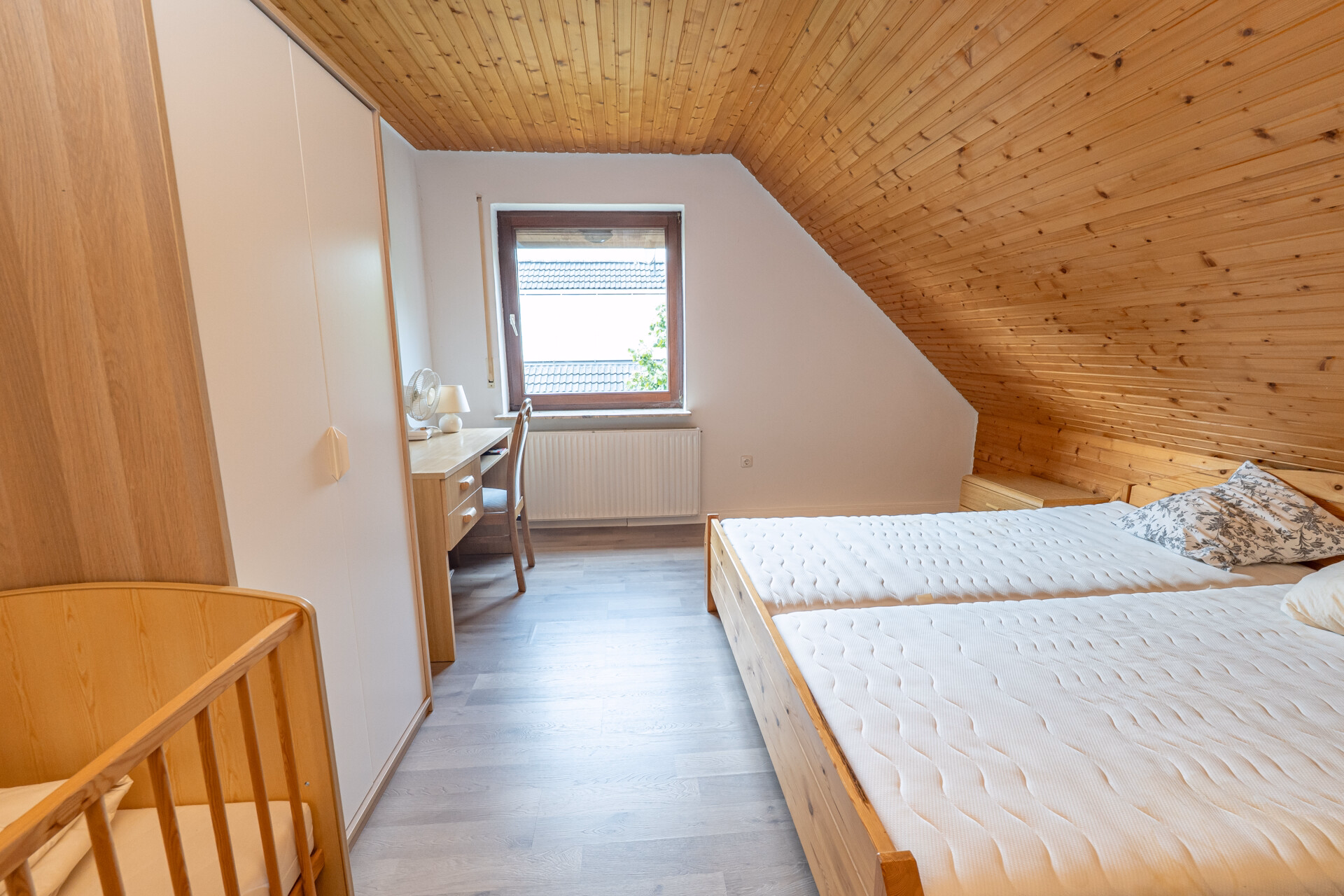 Schlafzimmer 1 OG