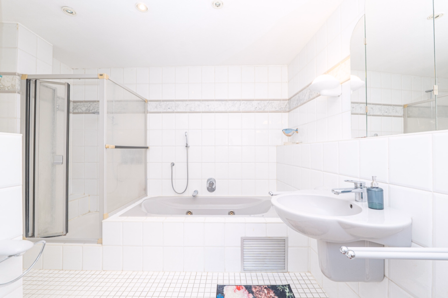 Badezimmer OG