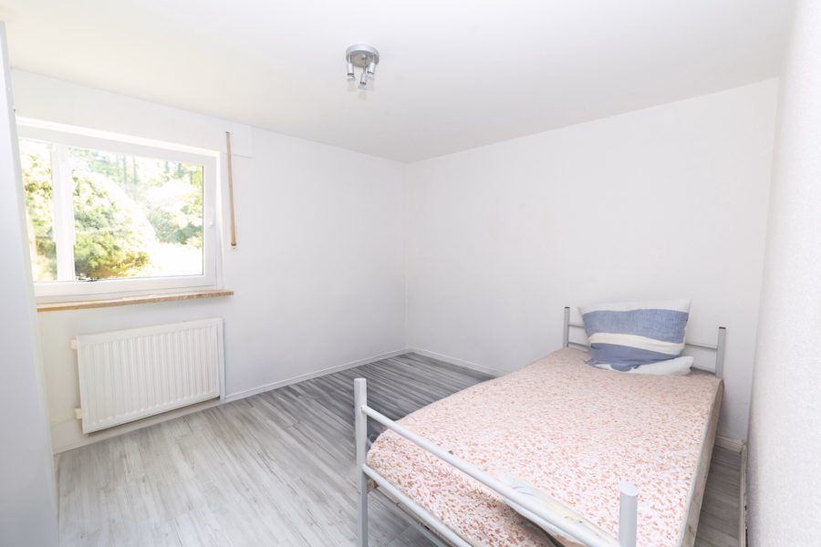 Zimmer Souterrain I