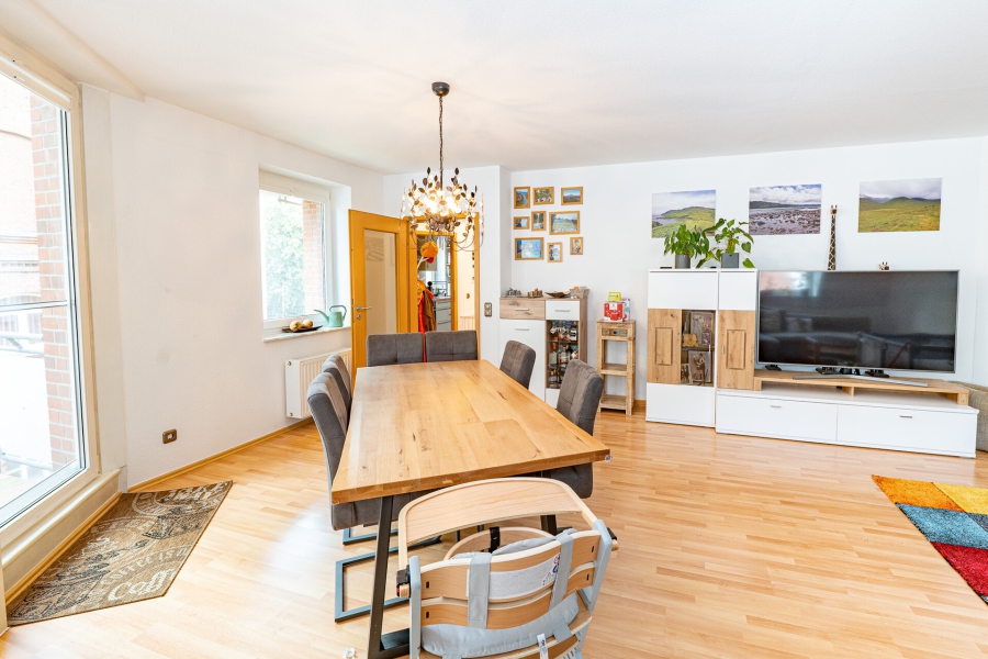 Wohnzimmer - Möbeliert oder unmöbeliert? Perfekt für Ihren Start!