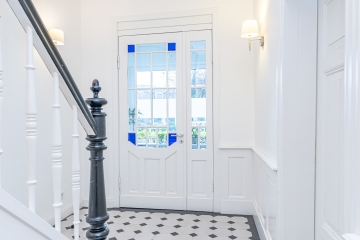 Flur - Alter Charakter trifft modernes Ambiente – ideal für Mehrgenerationen oder Wohnen & Arbeiten.