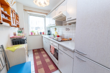 2-Zimmer-Wohnung mit Terrasse und Stellplatz – auch für Kapitalanleger interessant - Küche