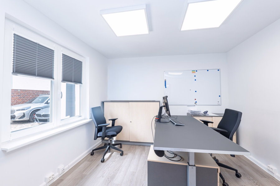 Büro,- Praxisraum