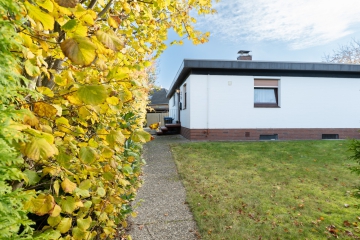 Außenansicht - Ein Zuhause, das alles auf einer Ebene kann – Bungalow in Drochtersen!