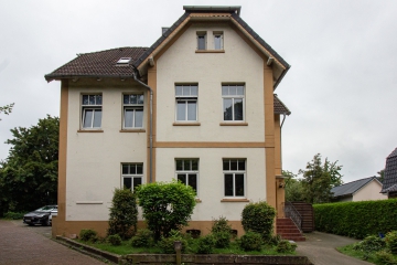 Frontansicht - Mehrfamilienhaus mit 4 Einheiten in Buxtehude Altkloster!