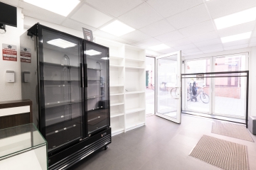 Eingangsbereich - Reserviert – Exklusive Innenstadtlage, beste Frequenz – starten Sie Ihr Geschäft hier!