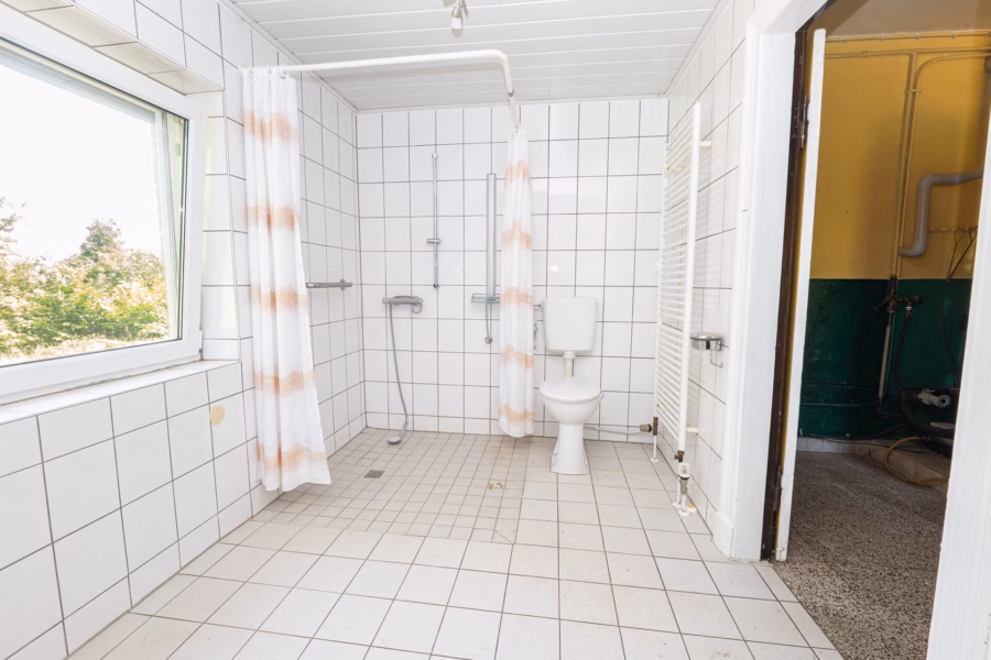 Badezimmer EG