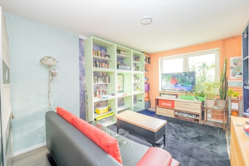 Wohnzimmer - Kleine Wohnung, klarer Schnitt, gute Lage – Eigentumswohnung in Bremervörde