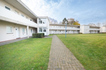 Ansicht Wohnblock - Kleine Wohnung, klarer Schnitt, gute Lage – Eigentumswohnung in Bremervörde