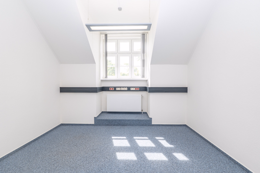 3. OG Altbau Büro 5