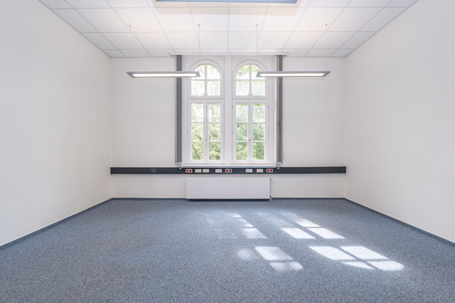 1. OG Altbau Büro 8