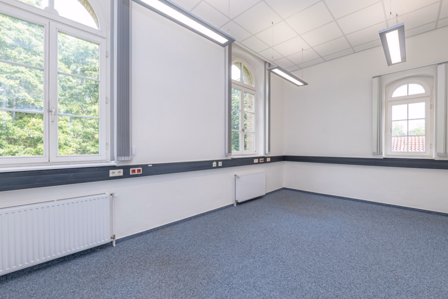 2. OG Altbau Büro 7