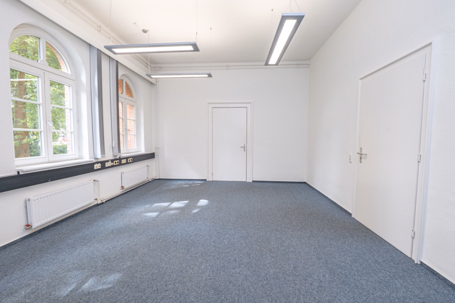 EG Altbau Büro 1